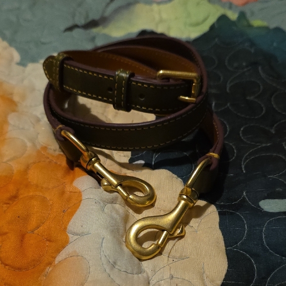 Dooney & Bourke Olive Green Satchel - Picture 4 of 12